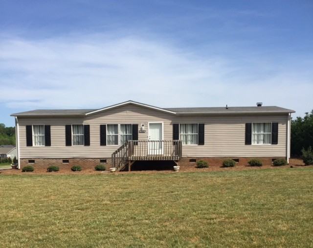 5328 Sherrills Ford Rd - Photo 2 of 15