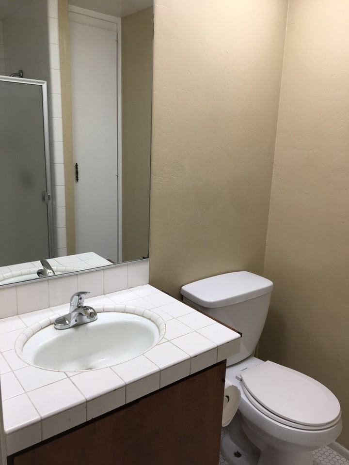 906 Chelham Way - Photo 6 of 7