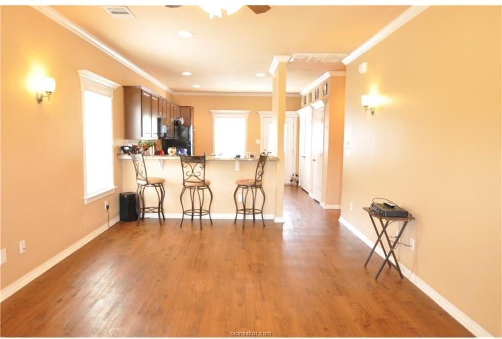 6800 Appomattox Dr - Photo 4 of 12