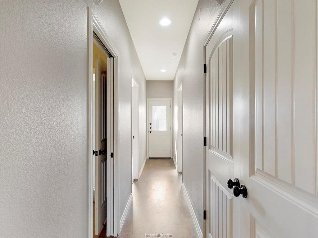 3310 Travis Cole Ave - Photo 7 of 26