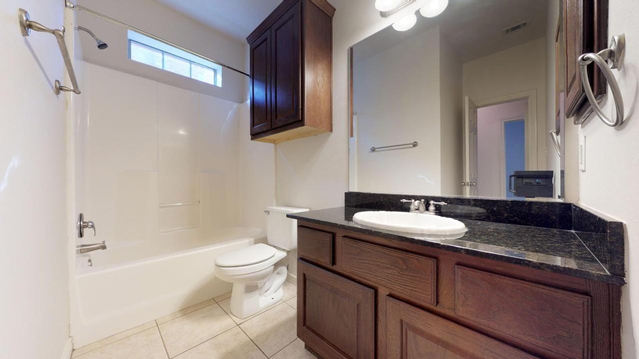 145 Forest Dr - Photo 7 of 26