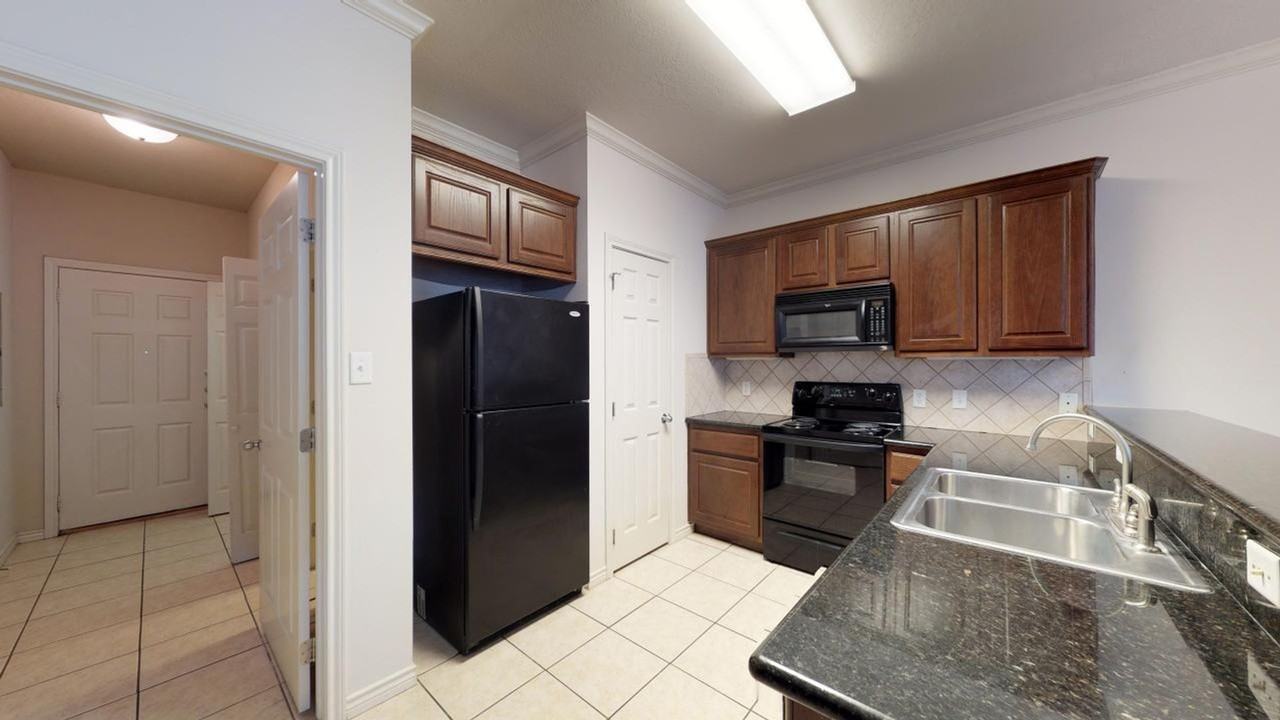 177 Forest Dr - Photo 4 of 27