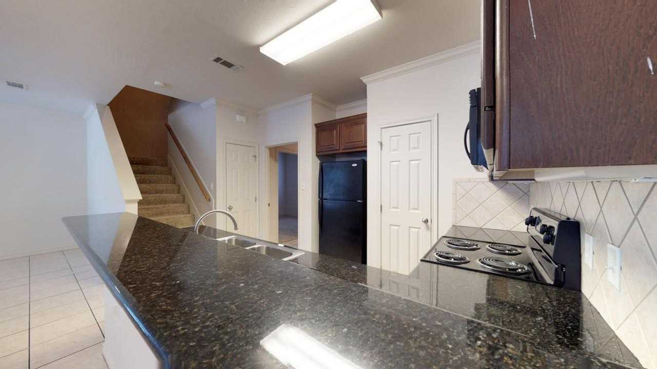 146 Forest Dr - Photo 6 of 28