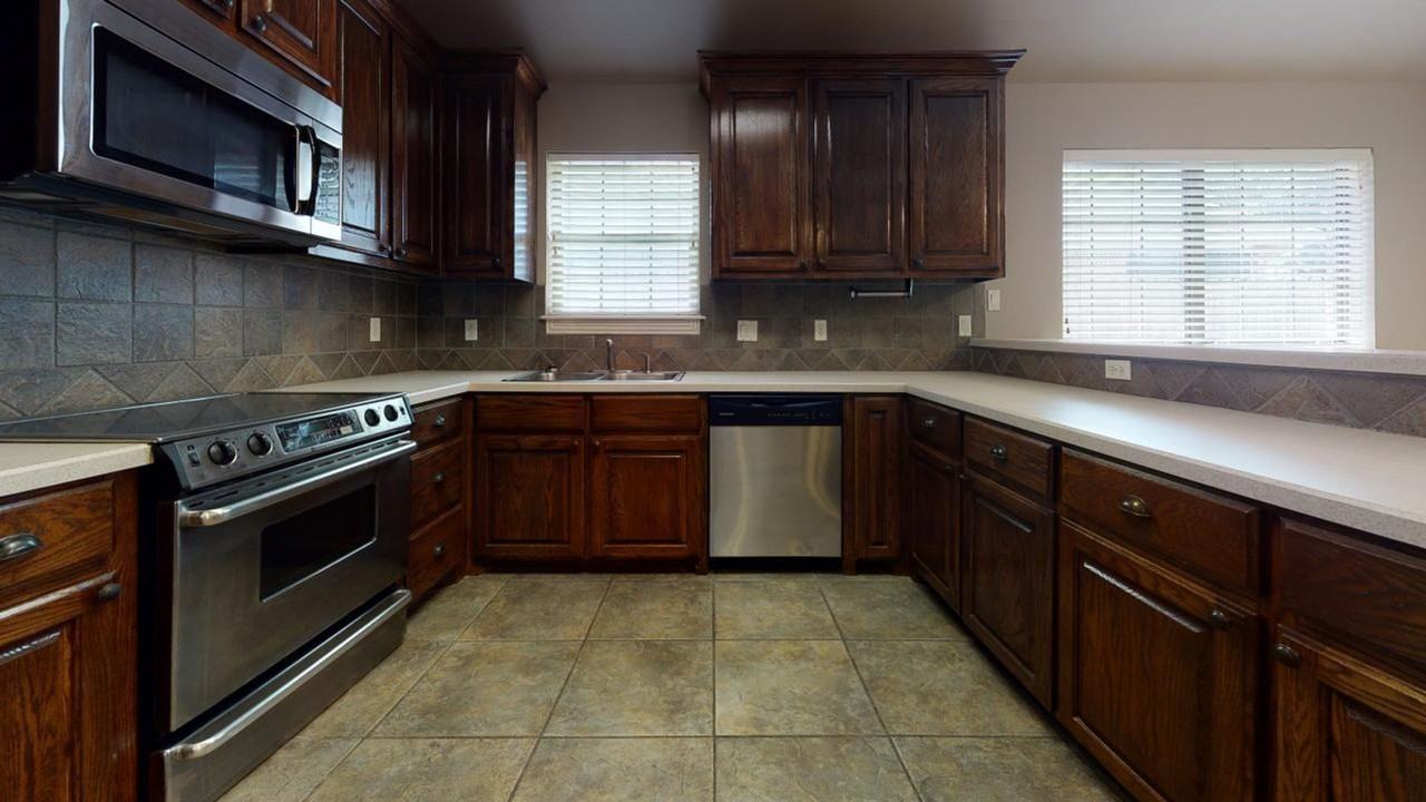 3806 Ransberg Ct - Photo 7 of 15