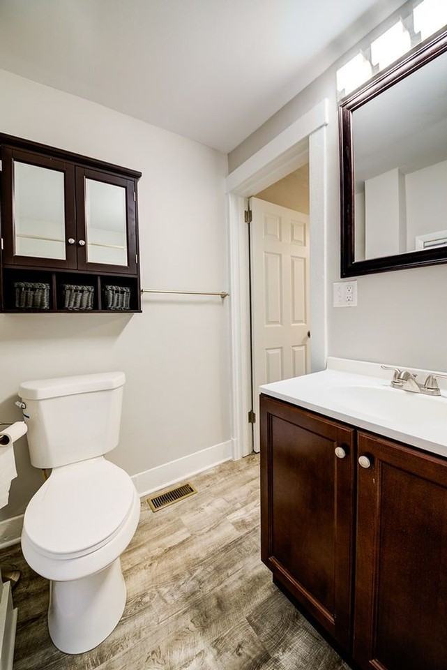 33 Southern Ave - Photo 2 of 23