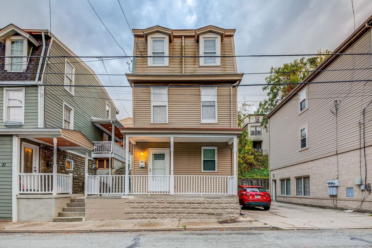 33 Southern Ave - Photo 4 of 23