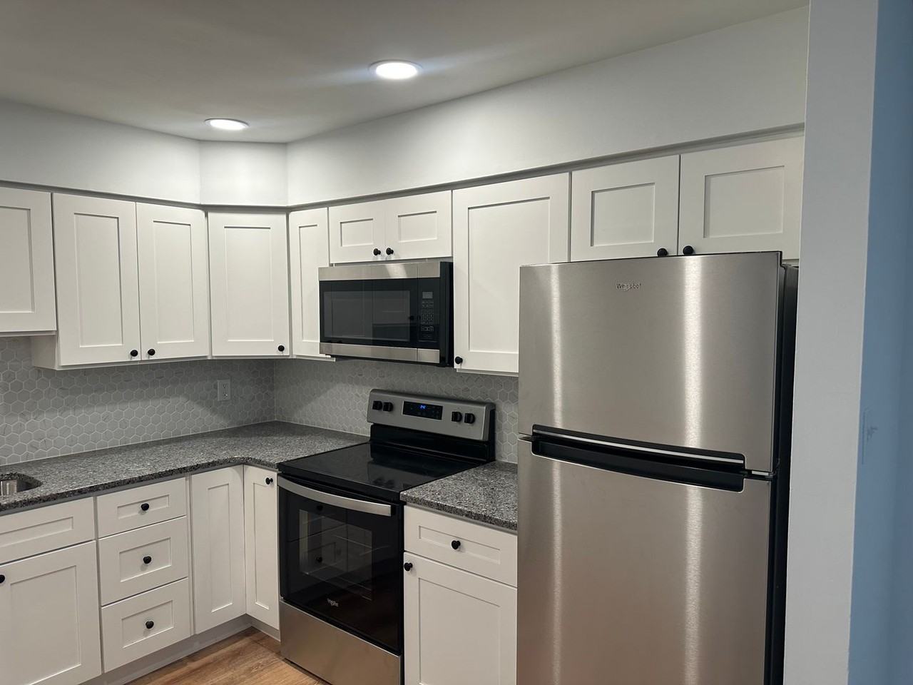 13 Michele Ct - Photo 7 of 20