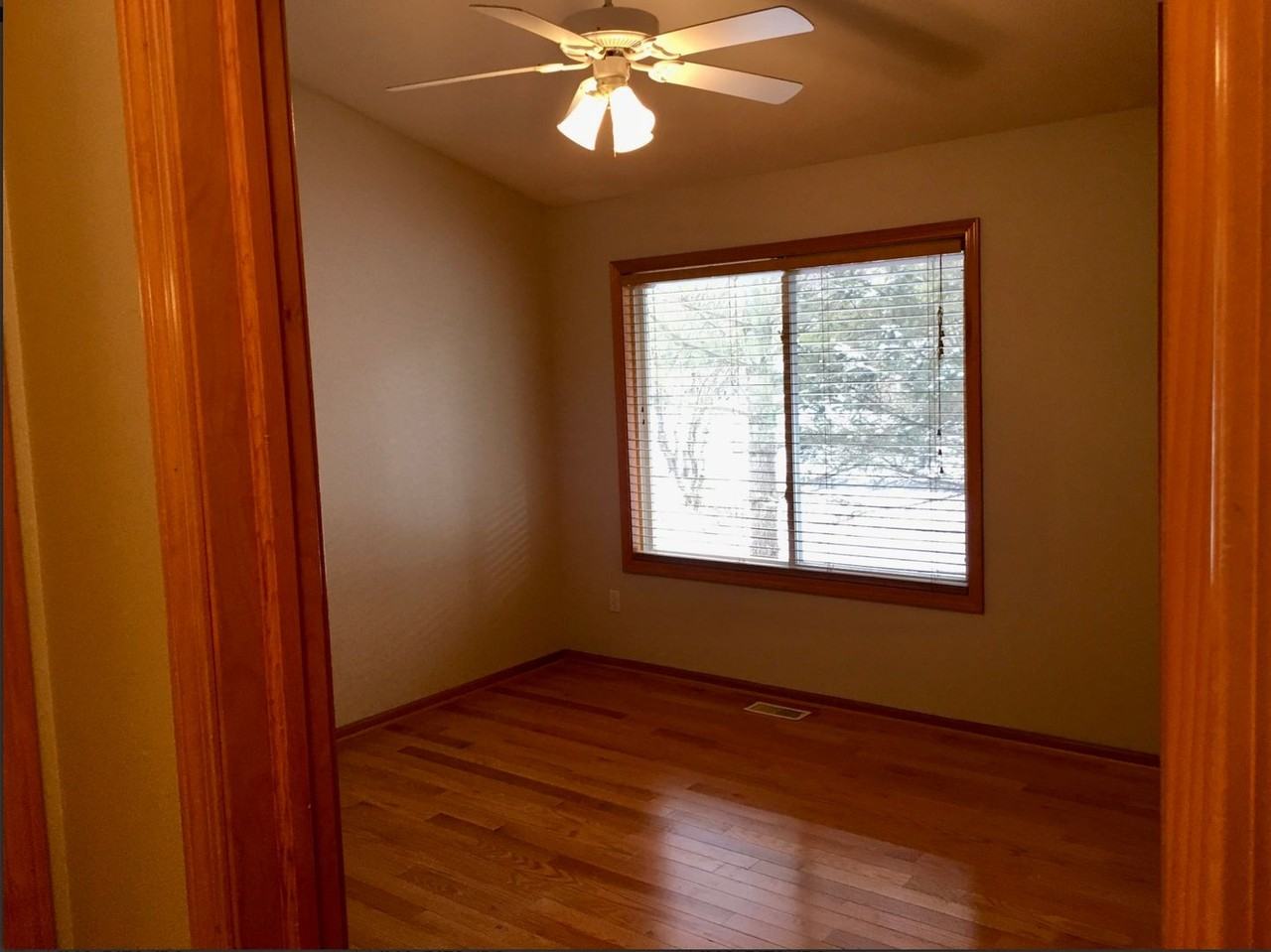 450 Abbey Mill Dr Se - Photo 4 of 18
