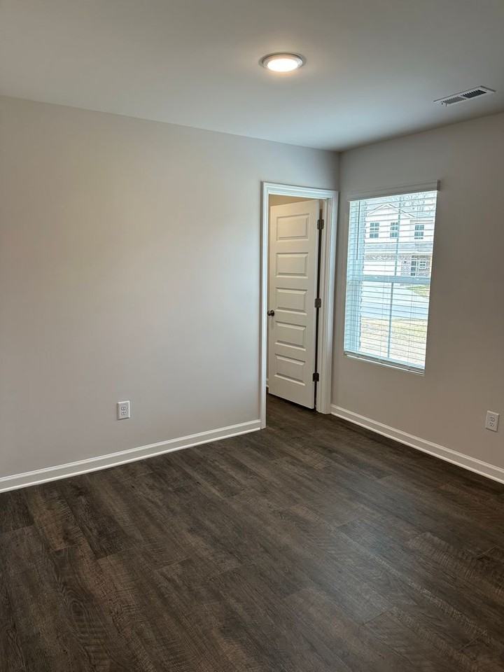2126 Kilpatrick Ln Nw - Photo 6 of 22