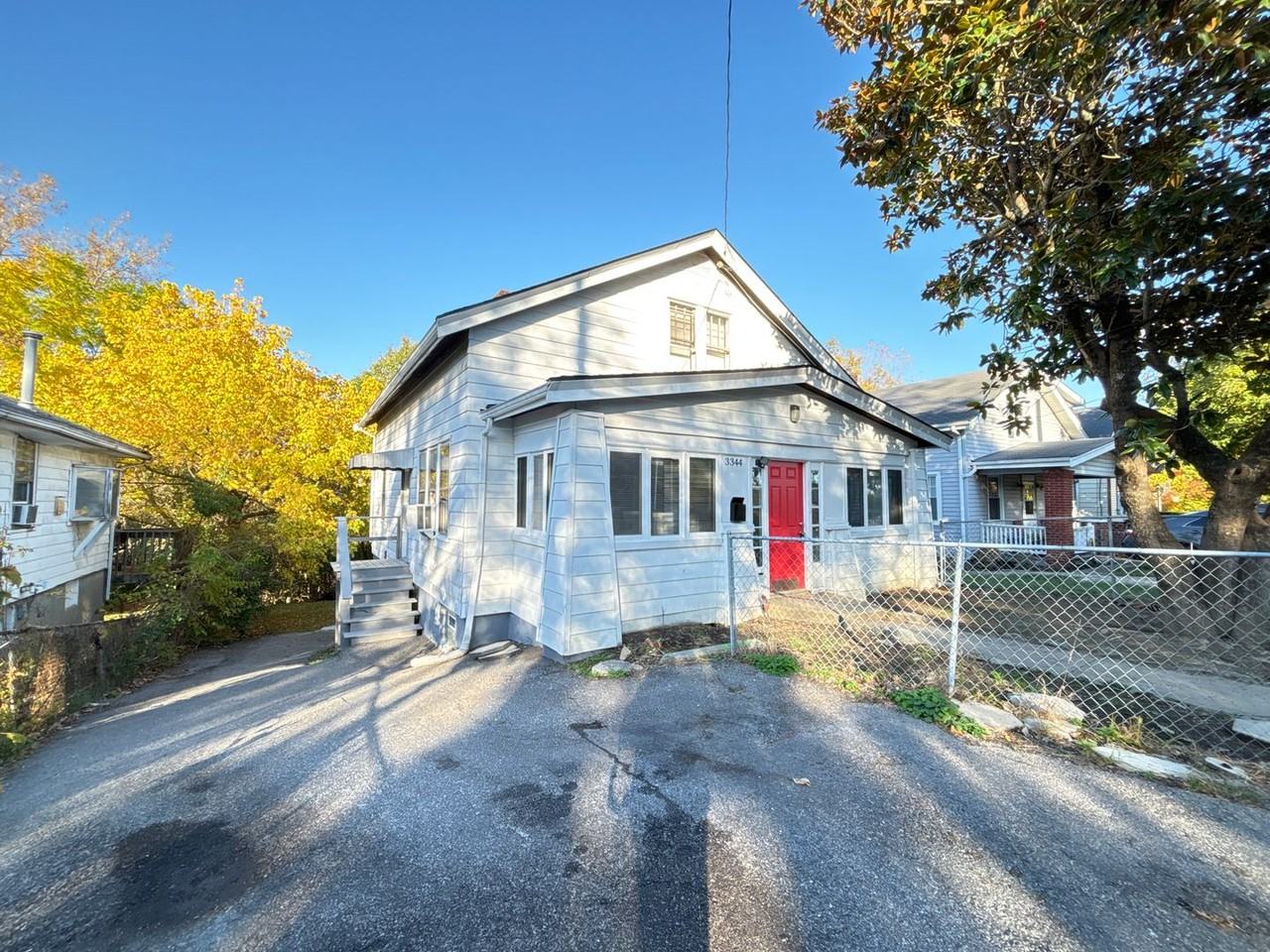 3344 Saffer St - Photo 2 of 27