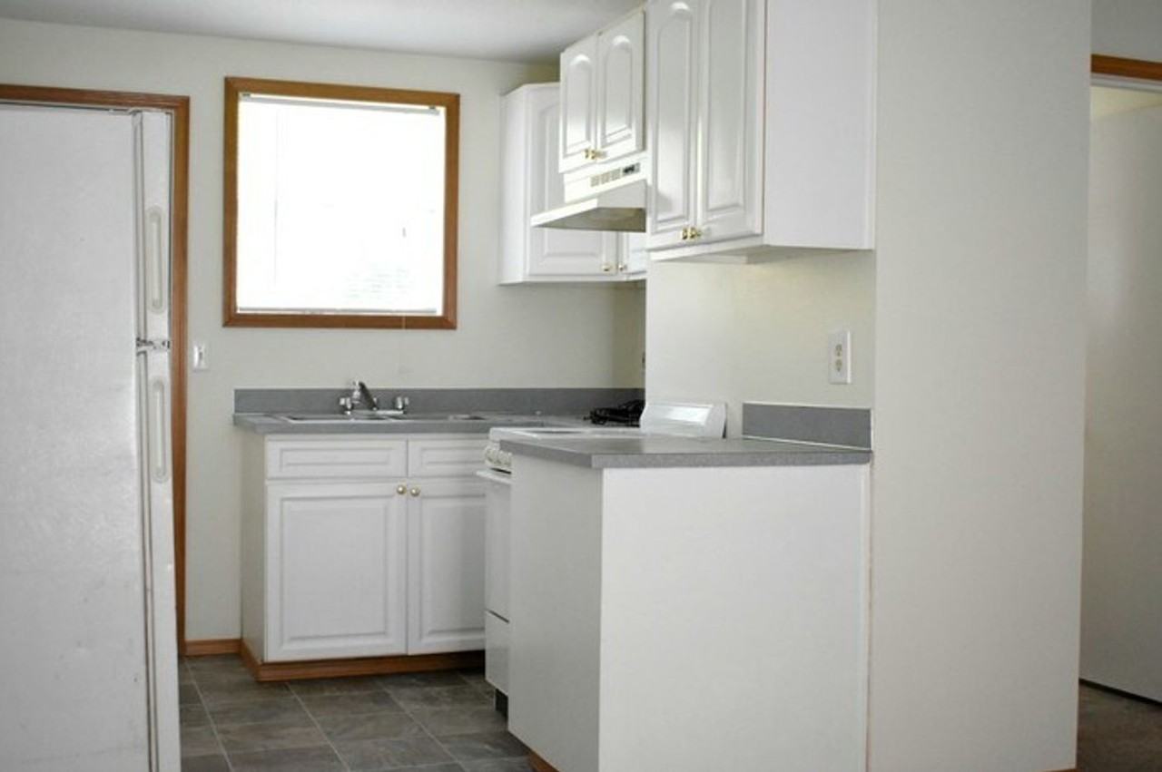 414 Se 133rd Ave - Photo 2 of 6