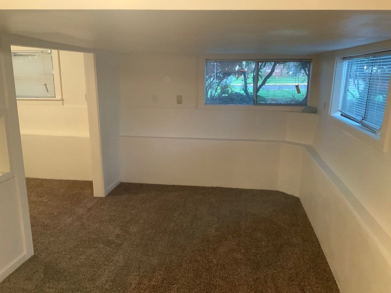 1020 Jefferson St - Photo 2 of 11