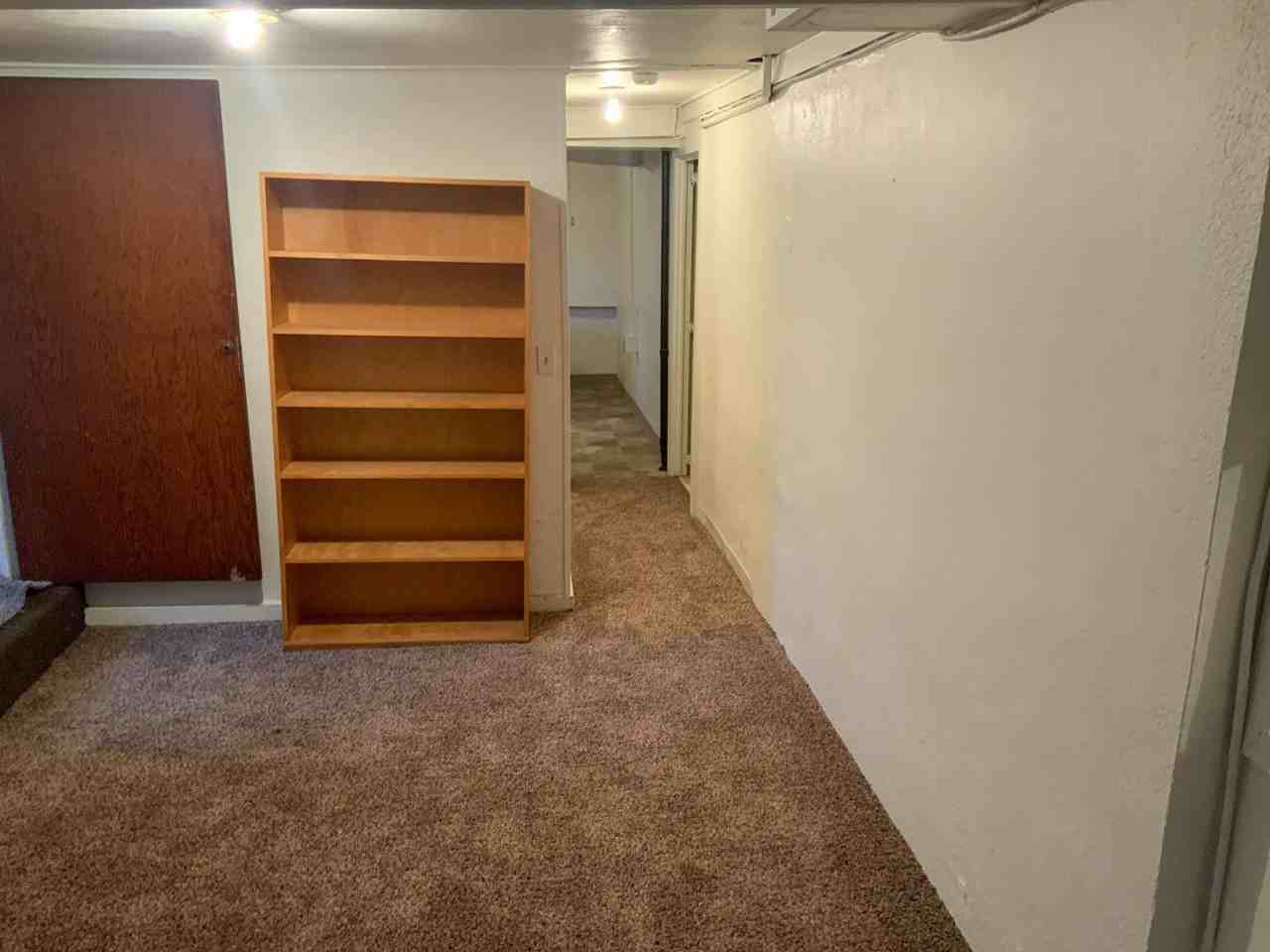 1020 Jefferson St - Photo 6 of 11