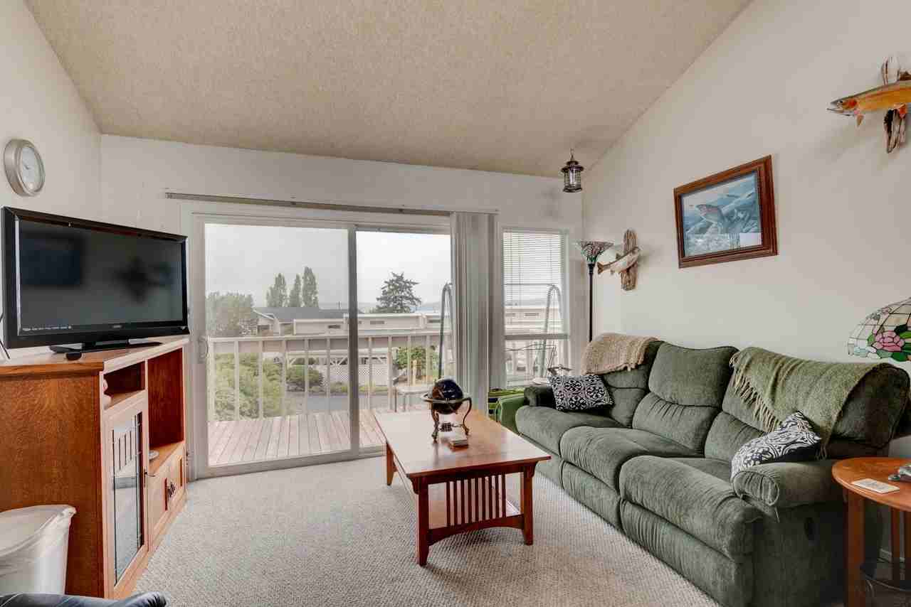 905 Ne Lindsay St - Photo 7 of 18