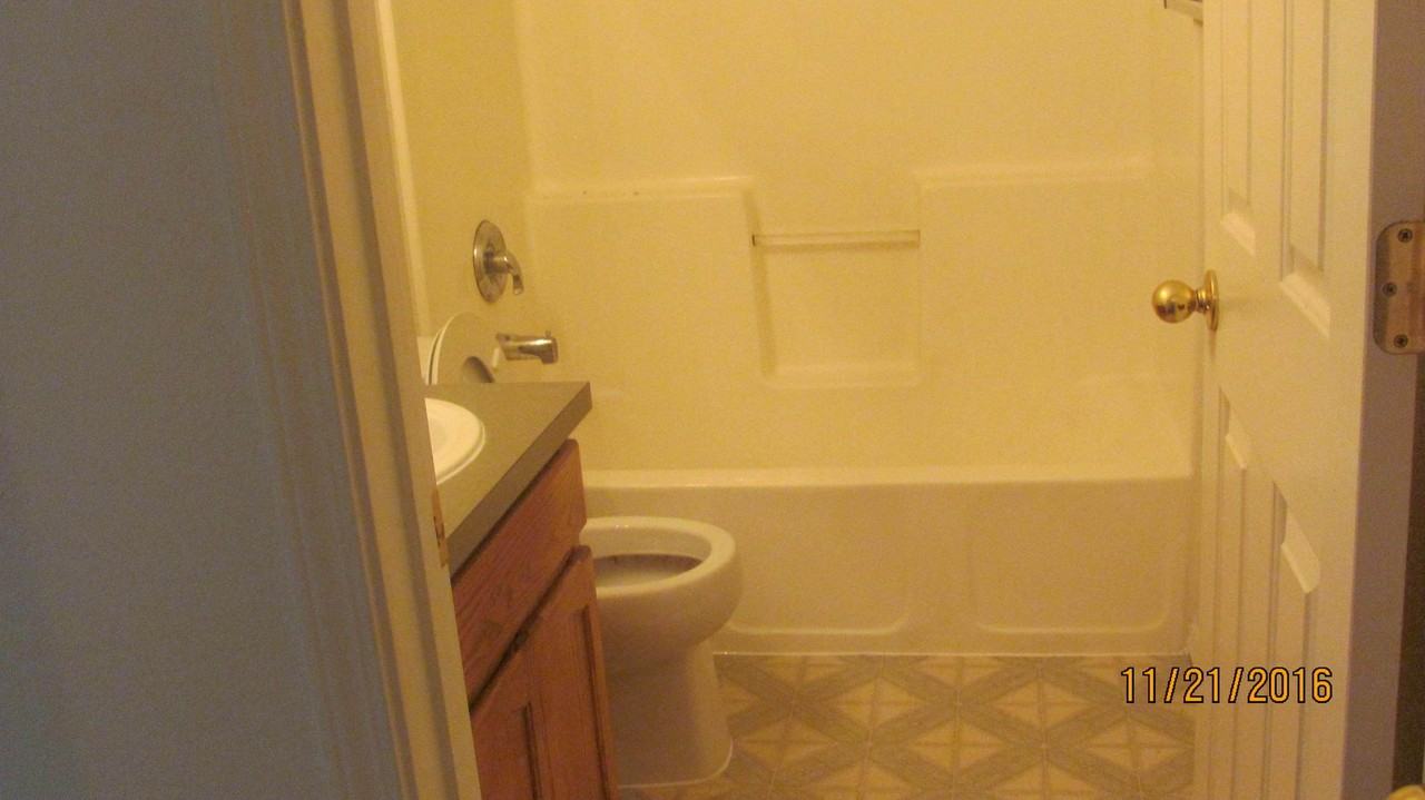 2206 S Dorothy Ave - Photo 7 of 8