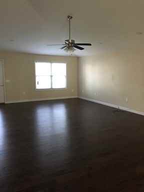 11977 Village Cir - Photo 3 of 5