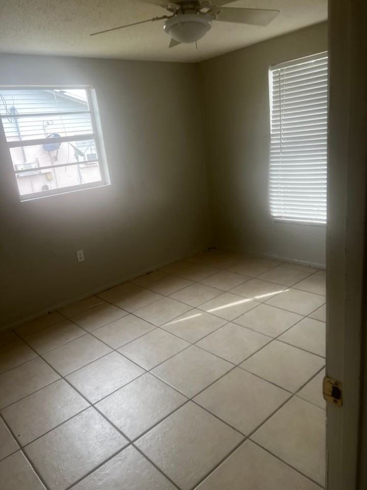 12204 Maltz - Photo 2 of 6