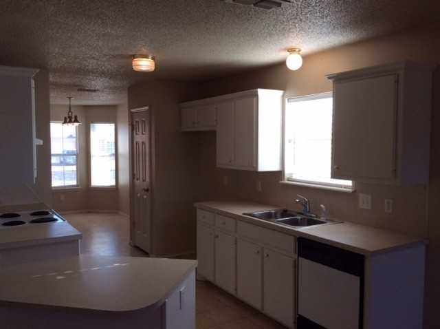 1801 77th St - Photo 3 of 29