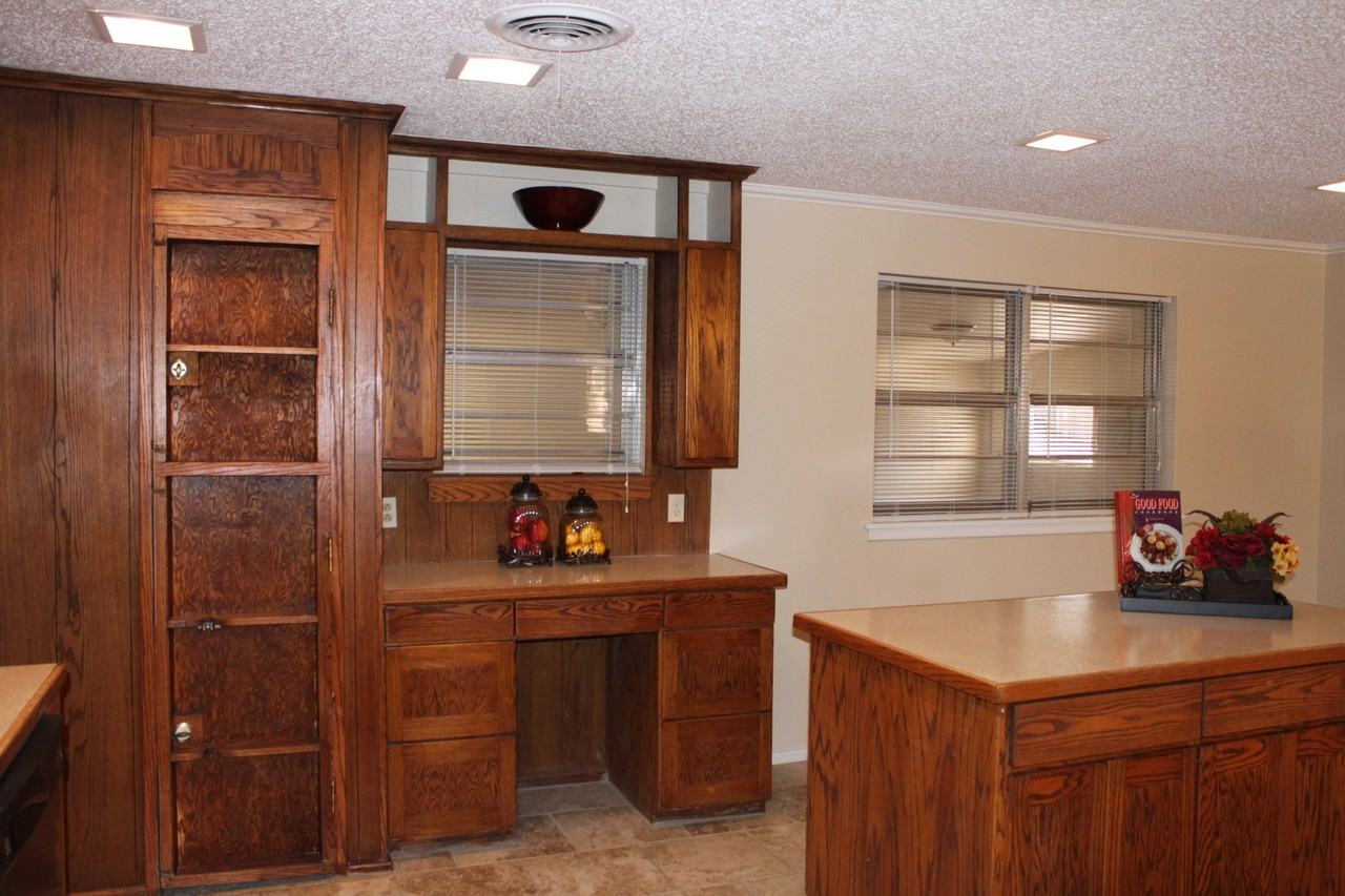 5309 31st St - Photo 7 of 32