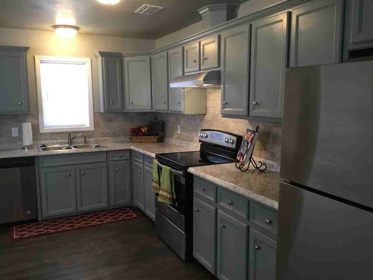 4204 41st St - Photo 4 of 26