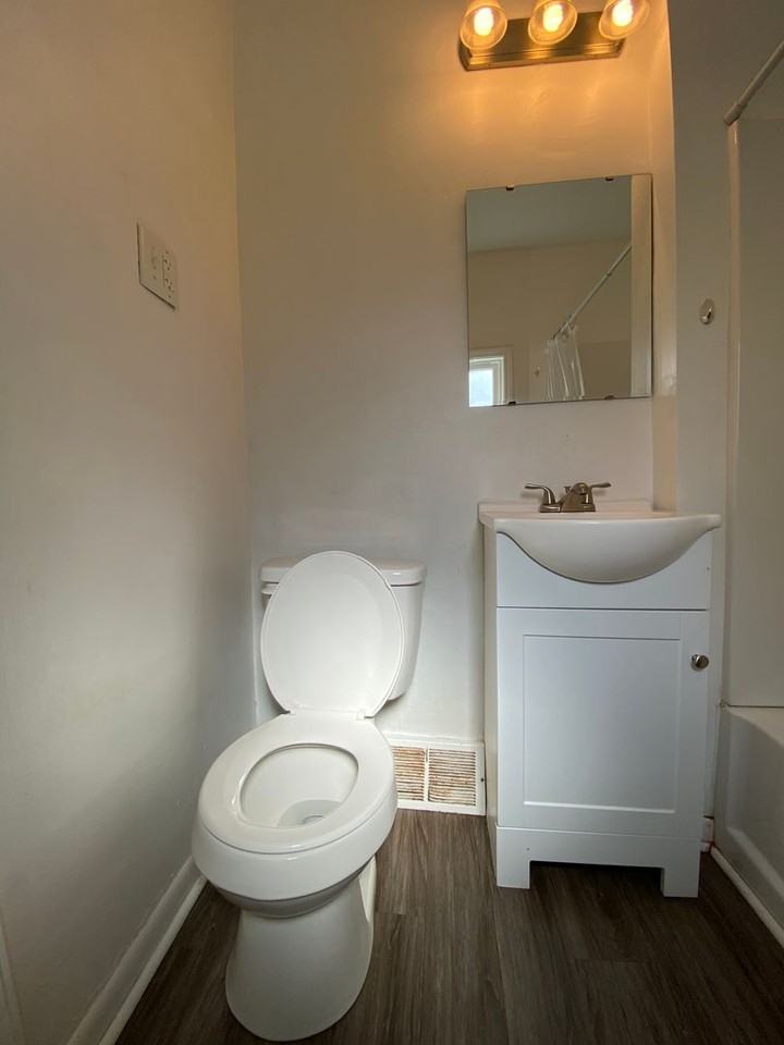 740 Excelsior St - Photo 7 of 15