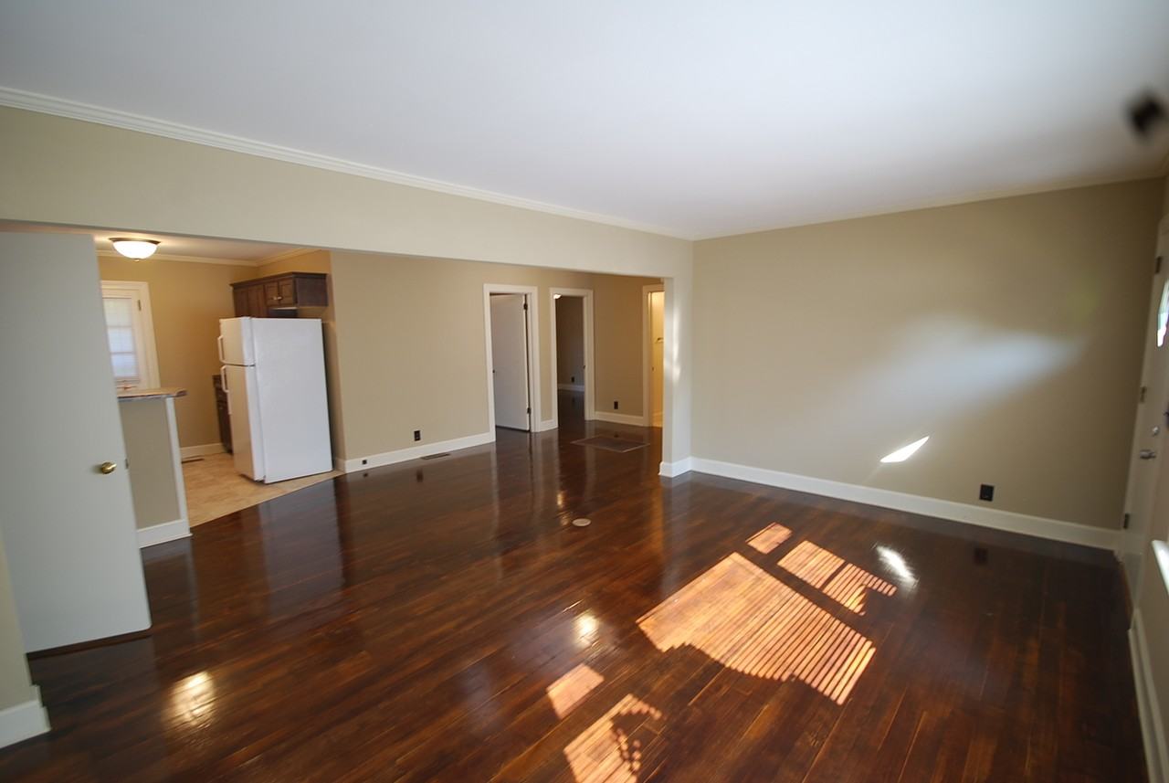 1414 21st Ave E - Photo 4 of 7