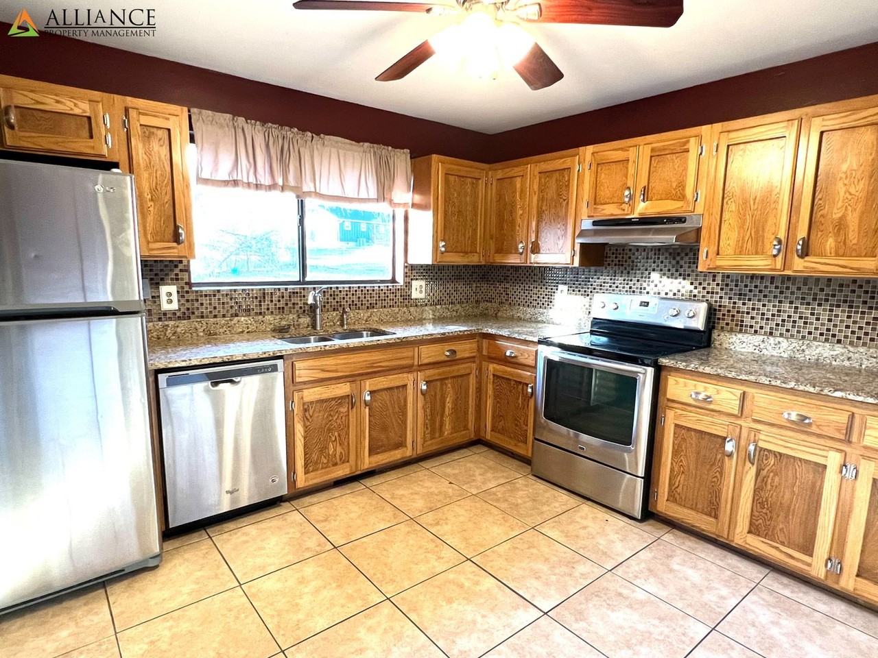 1219 Haas Cir - Photo 3 of 23