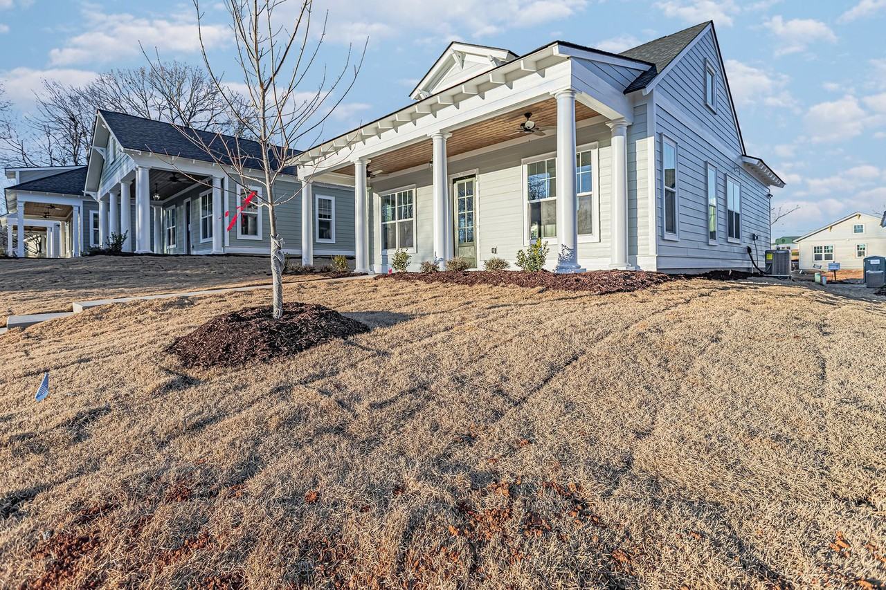 113 Hemlock Dr - Photo 3 of 29