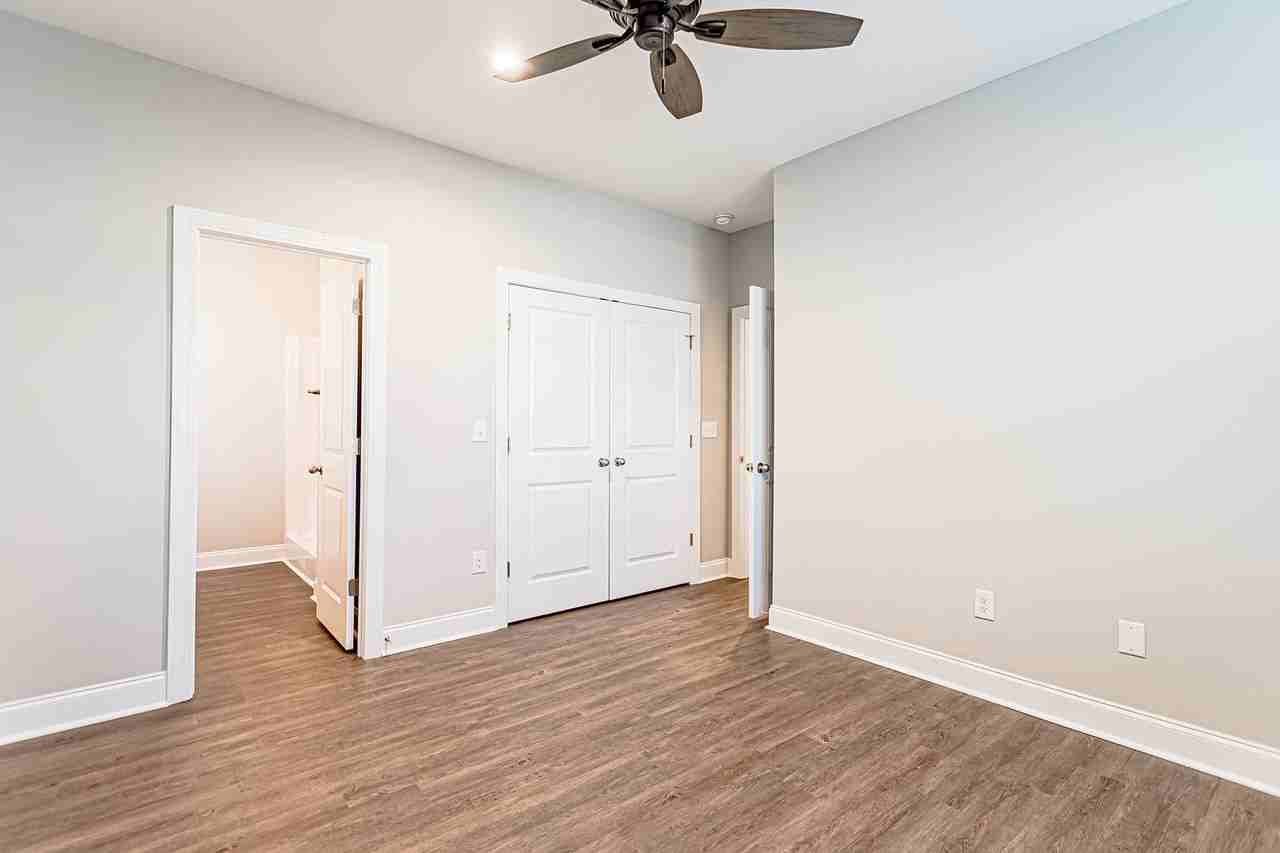 14 Magnolia Dr - Photo 3 of 24