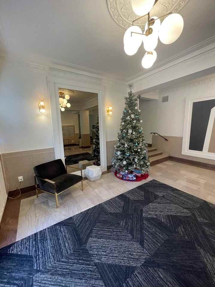 1010 25th St Nw - Photo 3 of 28