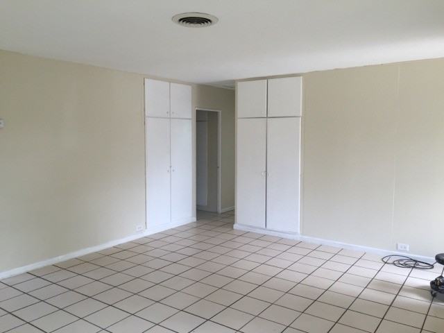 1124 Nw 7th Ter - Photo 3 of 15