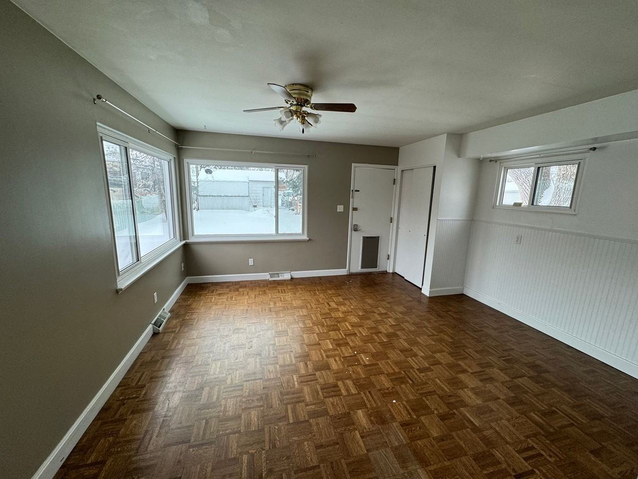 2908 4th Ave S - Photo 3 of 14