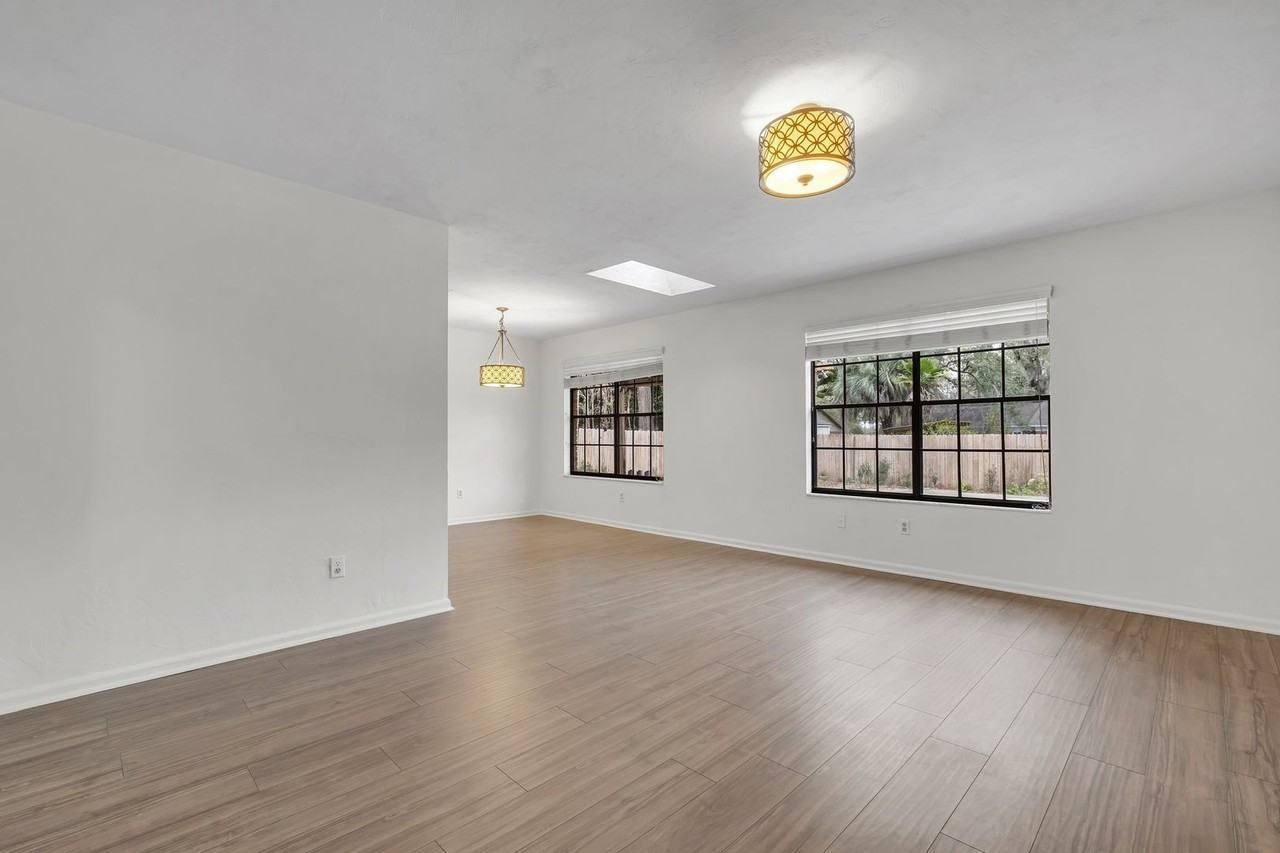 4819 Heathe Dr - Photo 4 of 14