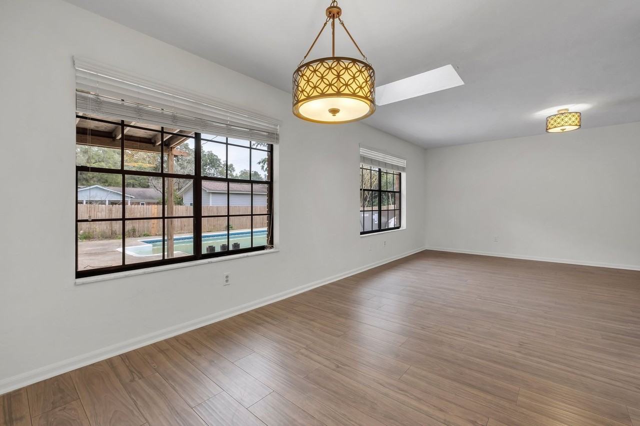 4819 Heathe Dr - Photo 6 of 14