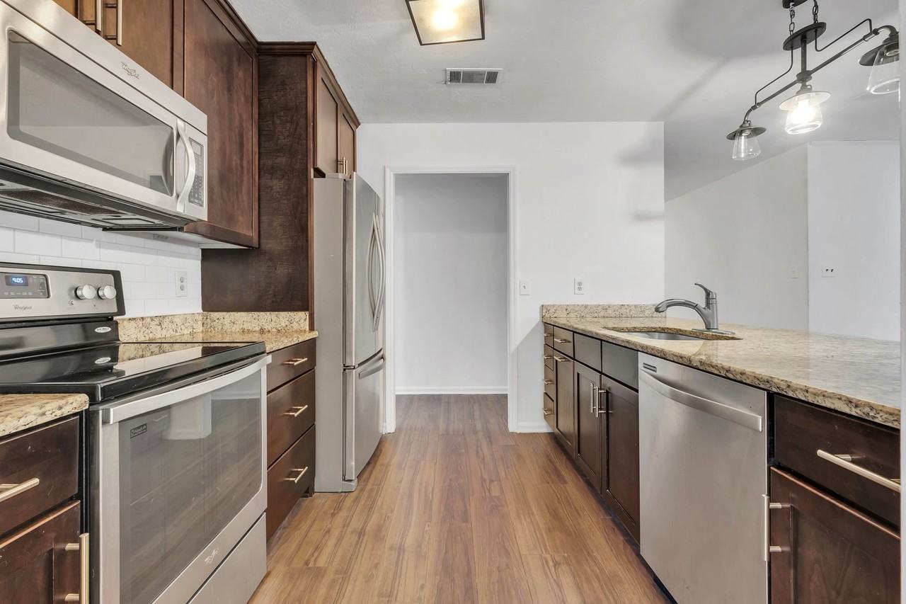 4819 Heathe Dr - Photo 7 of 14