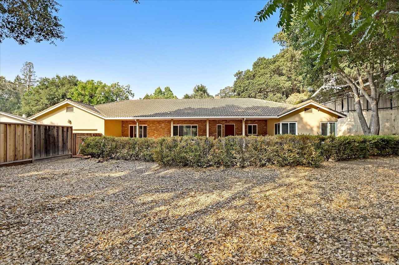 14251 Saratoga Sunnyvale Rd - Photo 3 of 50