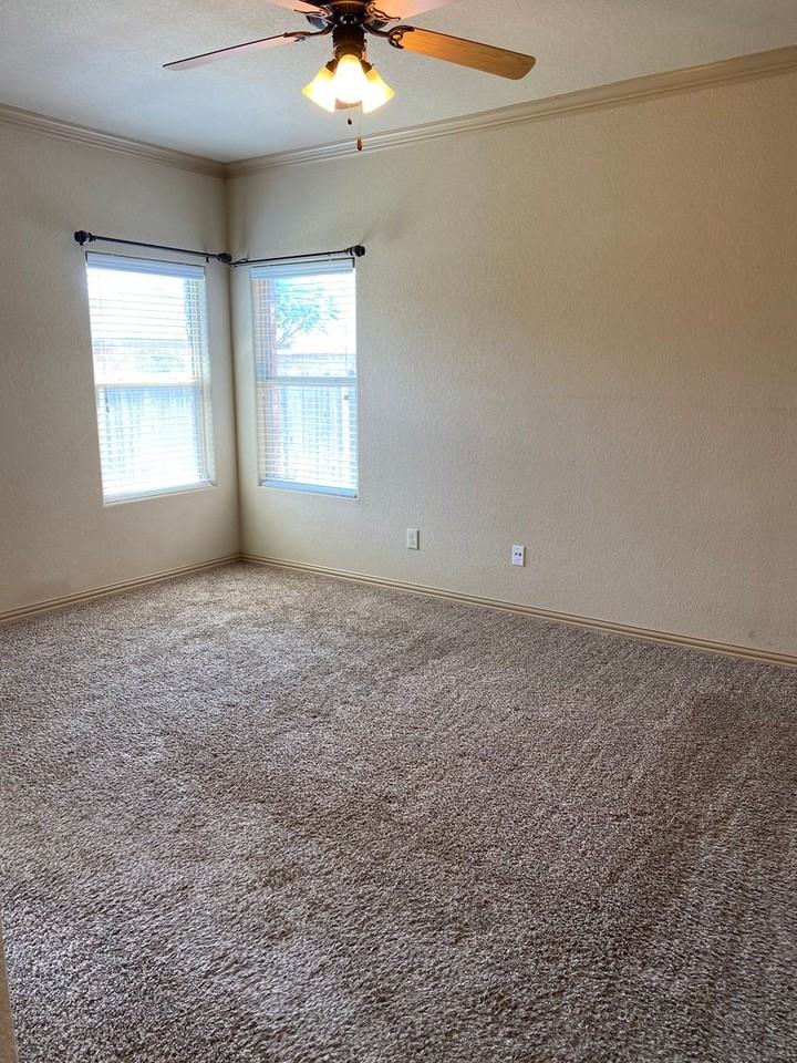 7204 Donatello St - Photo 5 of 6