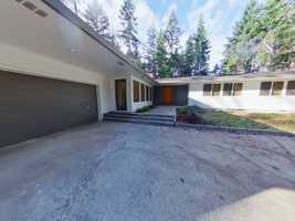 featured image of 3240 S Louis Ln