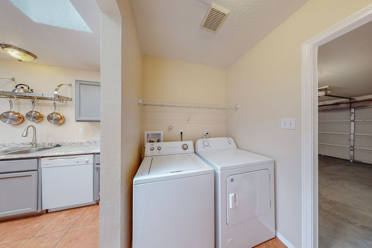 7920 Elliott Rd Nw - Photo 7 of 31