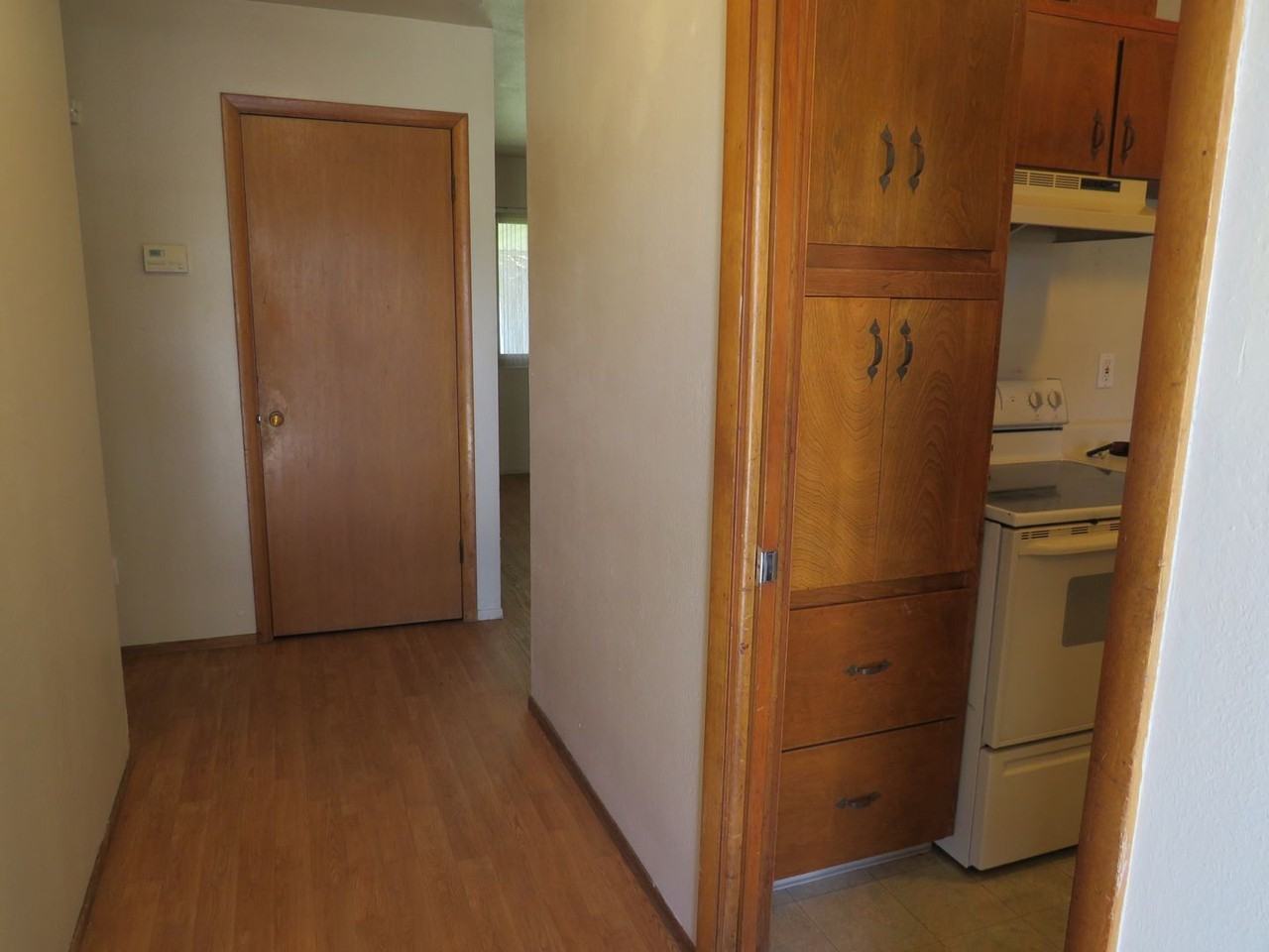 1217 Glen Oro Dr - Photo 2 of 25