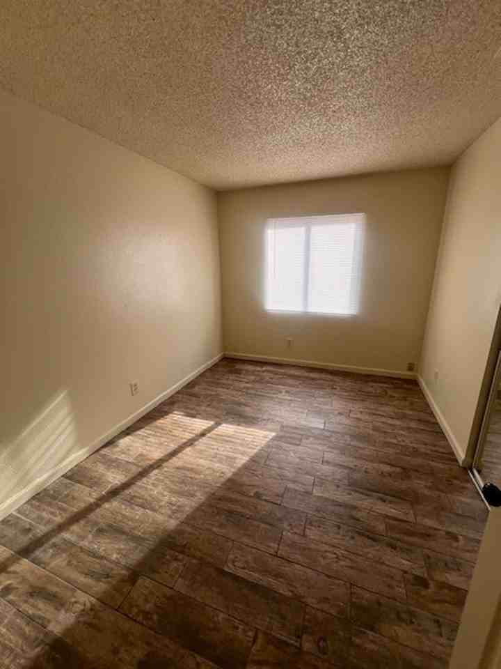 26595 Voyage Ln - Photo 2 of 12
