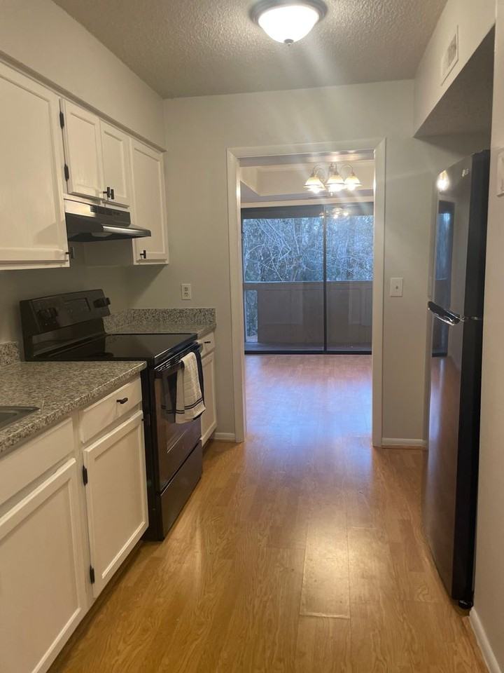 2046 Watermark Pl - Photo 2 of 22