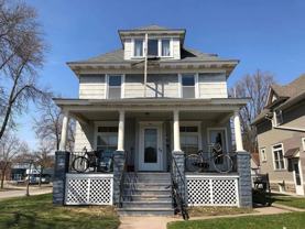 803 Snelling Ave N - Photo 1 of 1