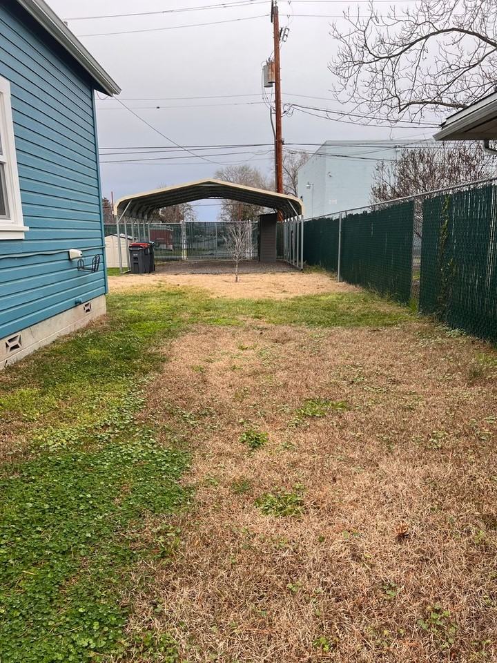 214 Haven St - Photo 7 of 37