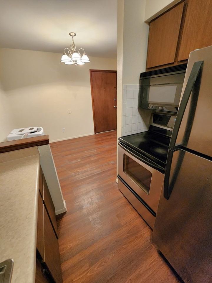 2922 Sw Lydia Ave #126 - Photo 7 of 14