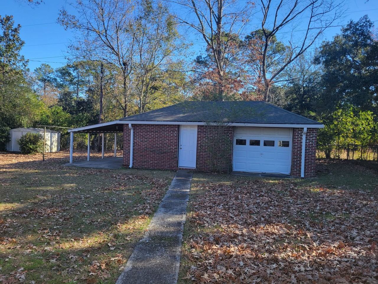 1271 Belvedere Dr - Photo 2 of 16