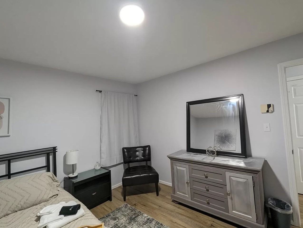 3412 Merrill Pl - Photo 7 of 21