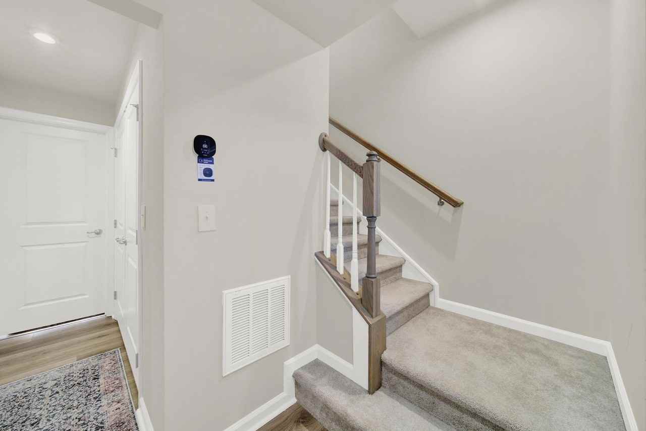 2114 Trout Lily Ln - Photo 2 of 32