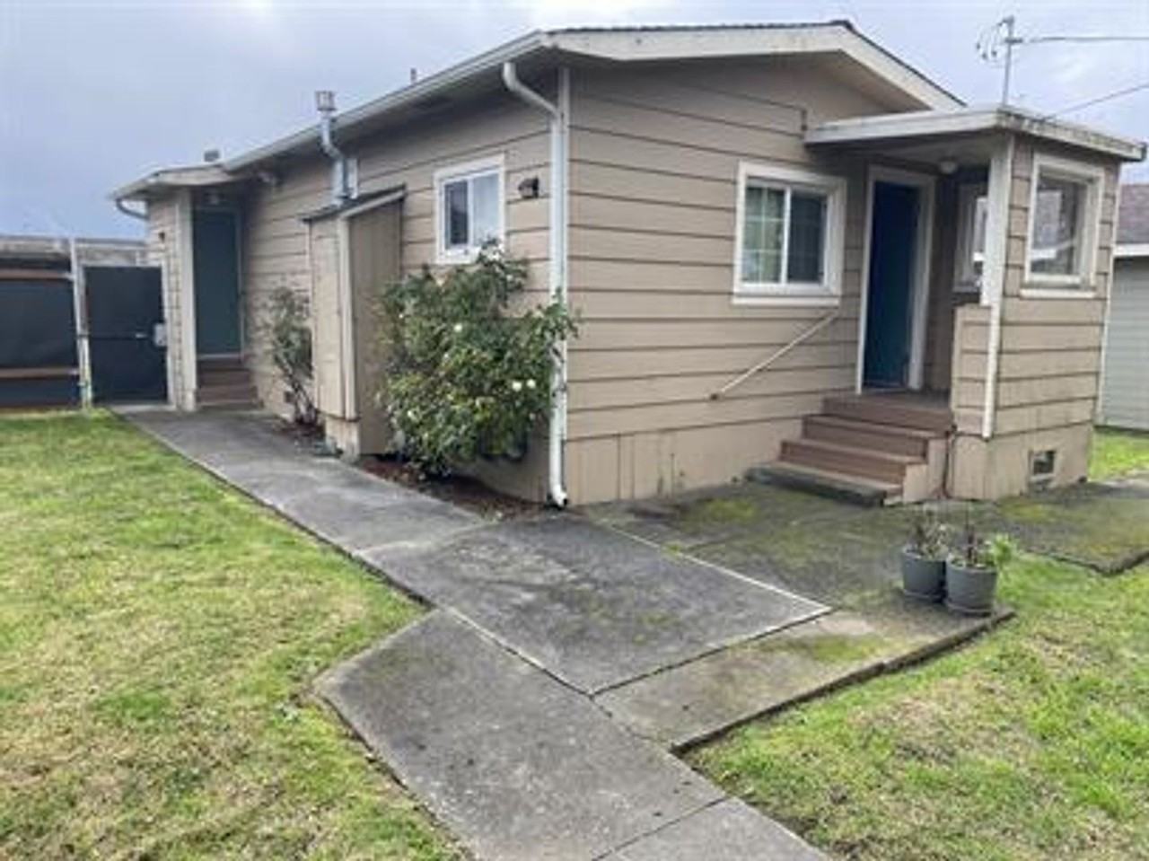 S 3rd St - Photo 4 of 13