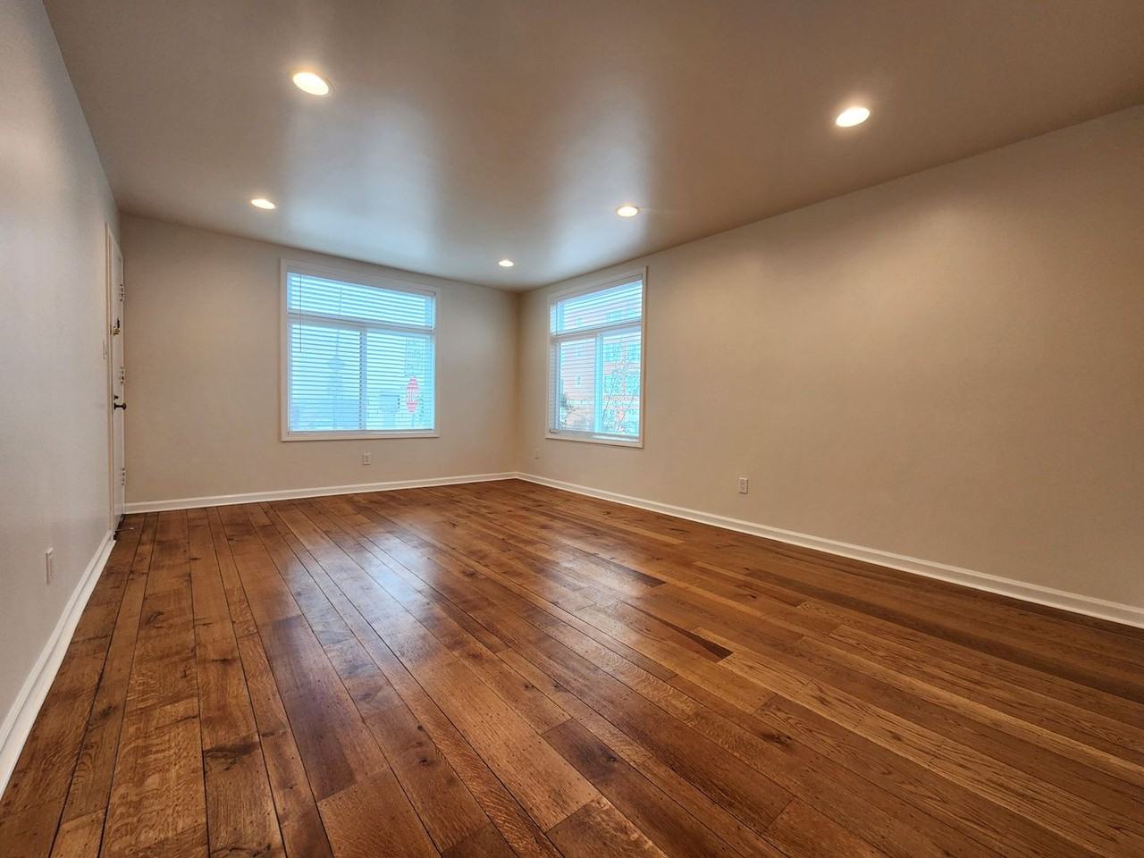 1400 16th Ave - Photo 3 of 19